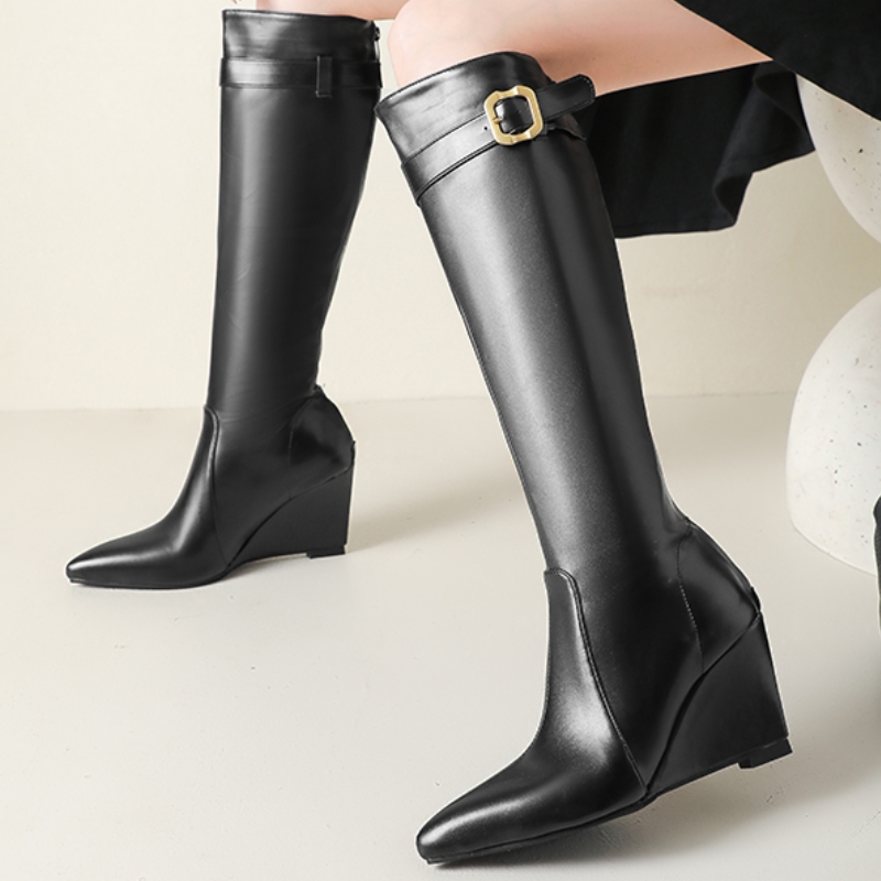Kozaki na koturnie, sięgające  – Waterproof Winter Boot recenzja i cena